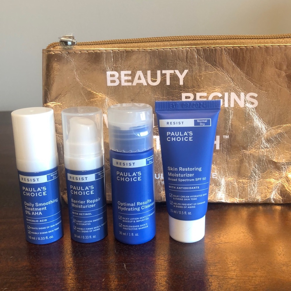 Paula’s Choice Resist line travel set normal to dry